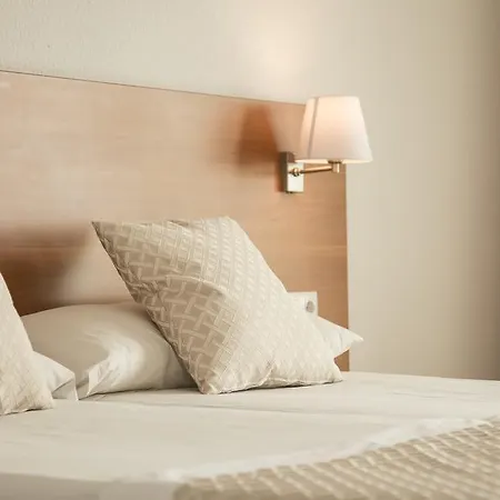 Carlos Iii Hotel